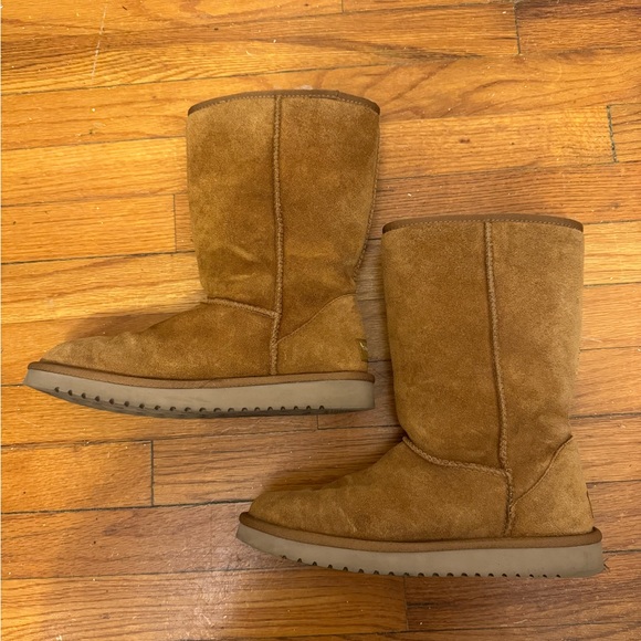 Kookaburra by Ugg Tall Classic Chestnut Brown Suede Boots - Picture 5 of 10